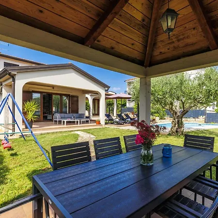 Lucas By Interhome Tatil Evi *