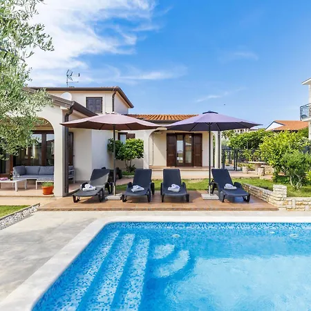 Tatil Evi Lucas By Interhome