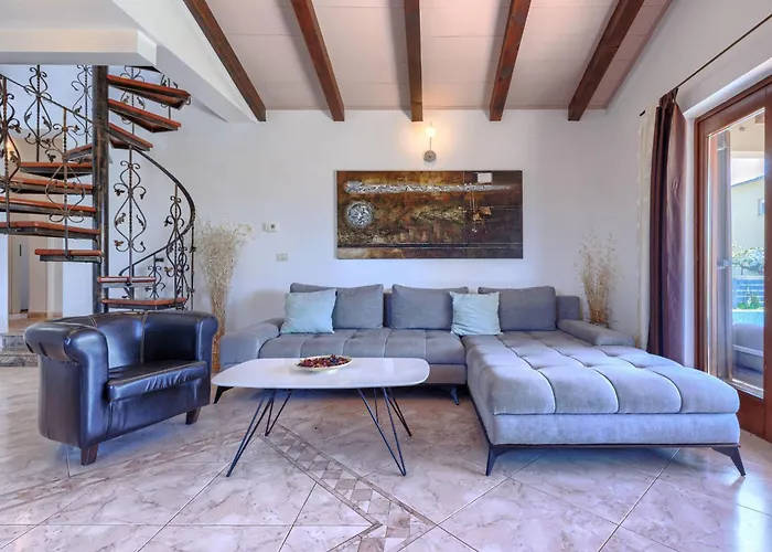 Vakantiehuis Lucas By Interhome